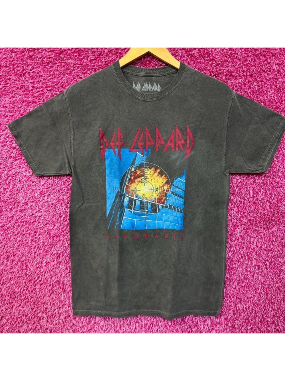 Def Leppard Pyromania Album Cover Art Metal Band Tee S/M